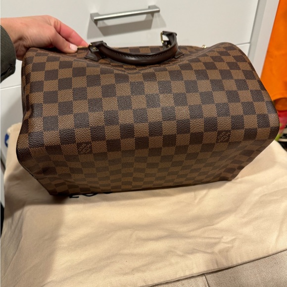 Louis Vuitton Speedy Bandoulière 30 in Damier Ebene - Picture 5 of 11